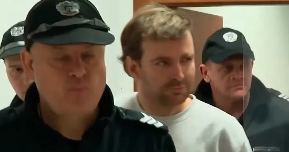 Проблем! Министър издаде сериозна тайна за Червения пират