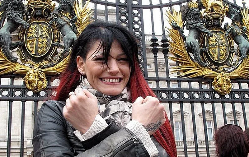 Закопчаха Жана Бергендорф след скандал и погром