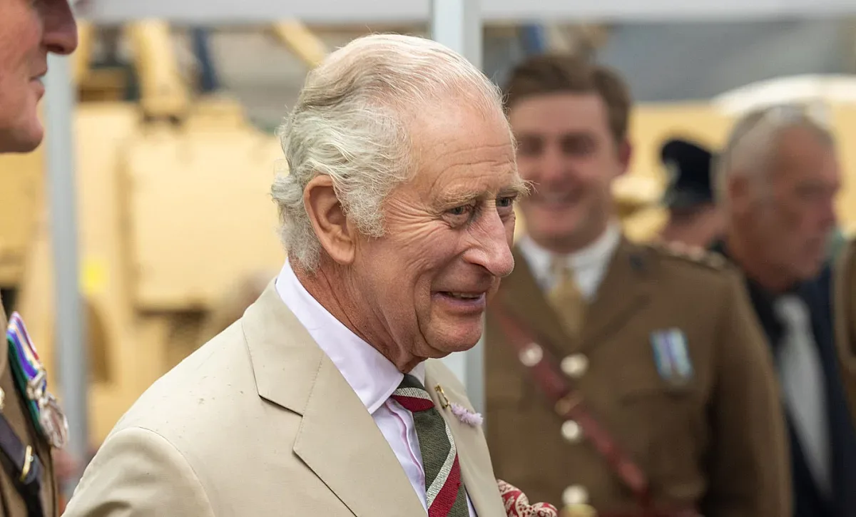 Мистерия в Бъкингам! Чарлз пропуска важно събитие