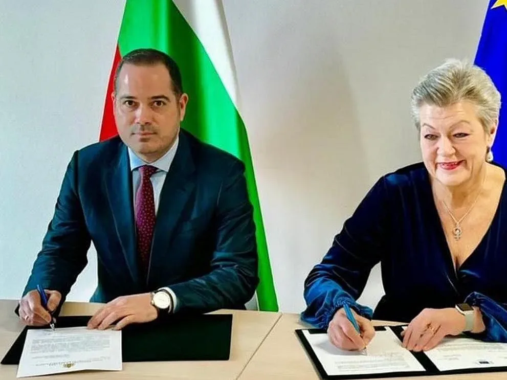 България подписа ключов документ с ЕК