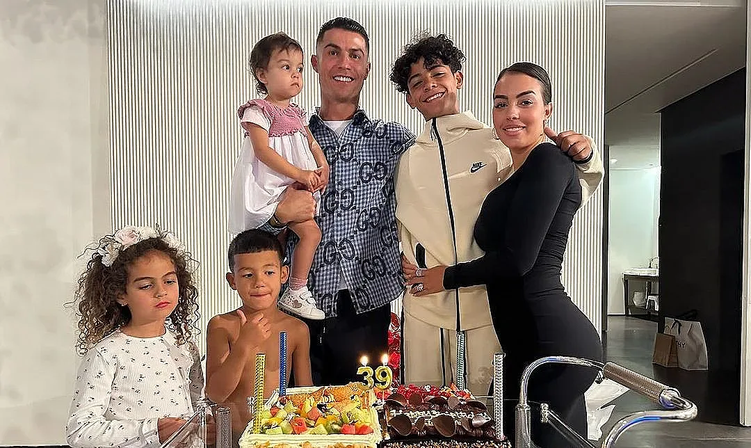 Джорджина се изпусна! Каза кога Роналдо слага край на кариерата си