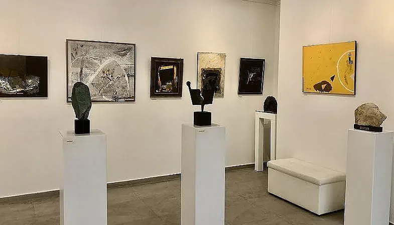 Галерията на Вежди с непоказвани творби на Стоил Мирчев