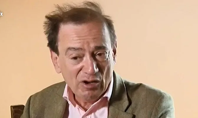 Правнукът на първия ни премиер! Лордът от Орешака бърка надница с наденица