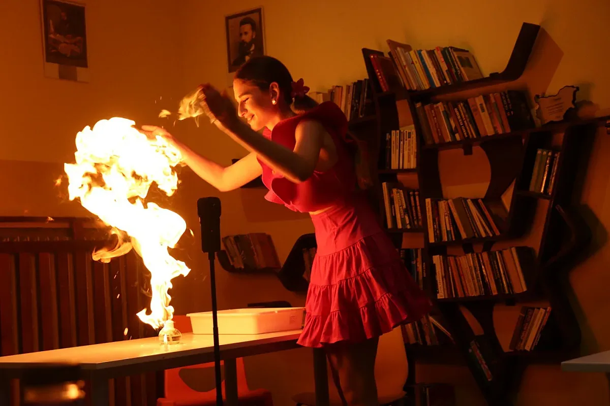 Как гори сърцето показаха ученици от 31 СУЧЕМ