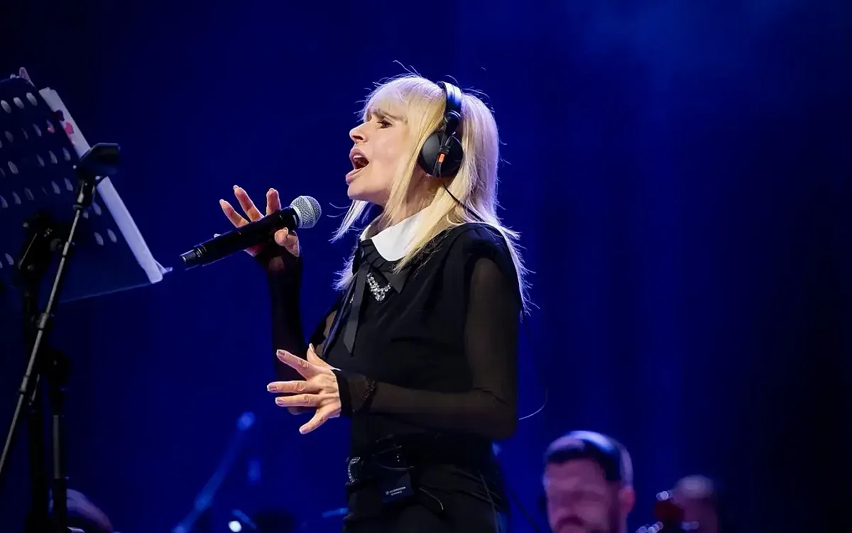 Лили Иванова получи специална покана от царя