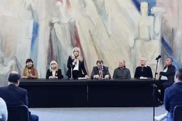 Новият борд на НДК вдига с 20% заплатите на всички служители