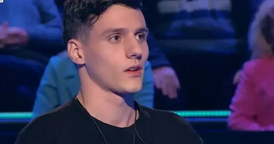 18-годишен марксист разсипа Ники Кънчев и Стани богат!