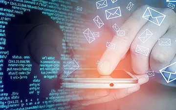 Червеният пират удари отново! Кметове с грозни заплахи за живота