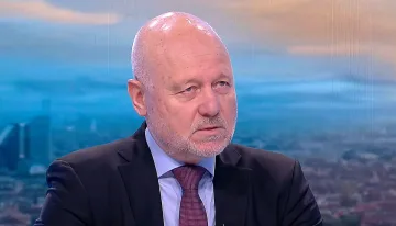 Тагарев проговори за пращането на войници в Украйна, отхвърли обвиненията