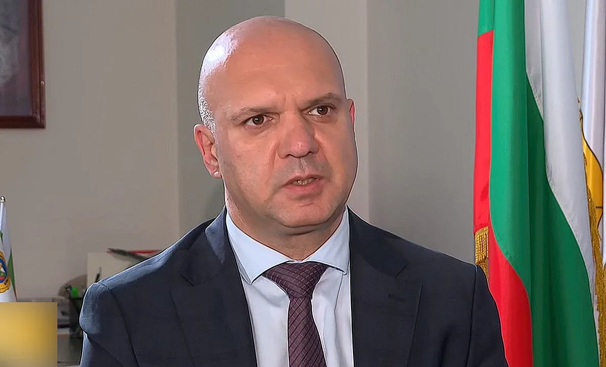 Шефът на ГДБОП шокира! Има заплахи за живота на Мария Габриел