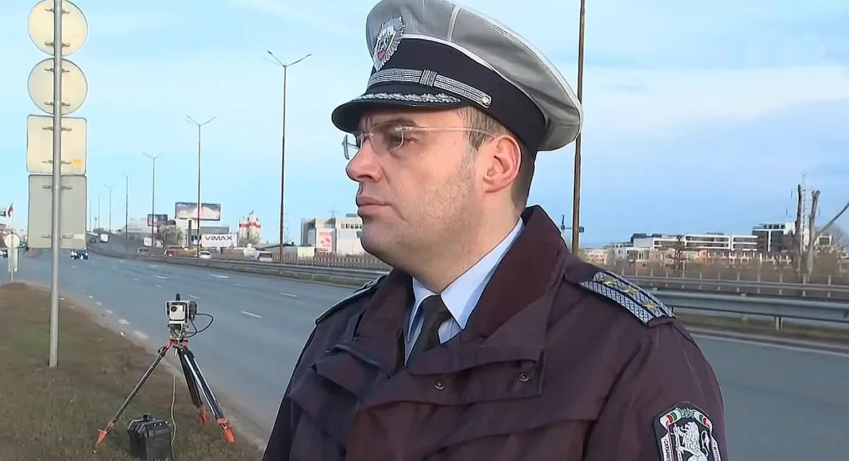 Мъж е с опасност за живота след тежка катастрофа в София