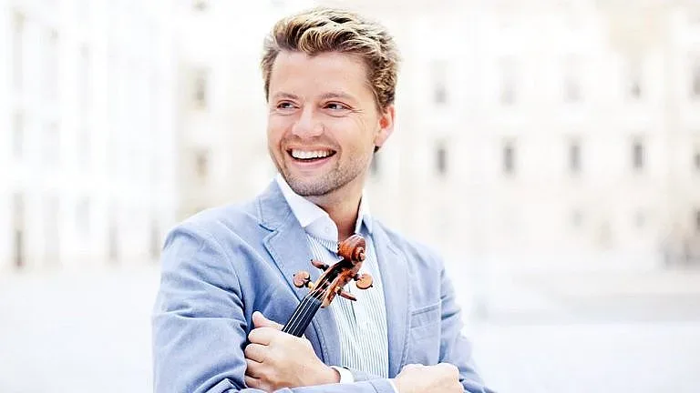 Любим цигулар се завръща в София