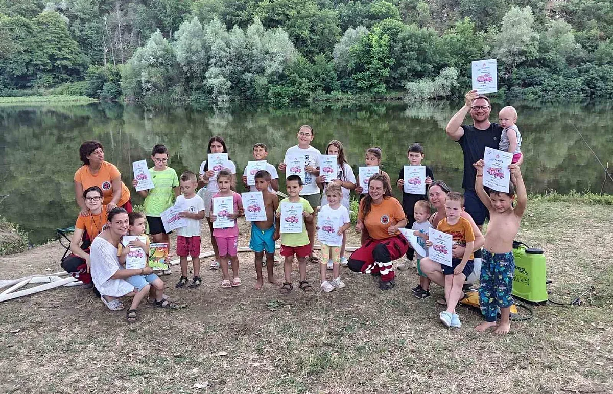 Деца и възрастни в хасковско се учат как да пазят природата от пожари и замърсяване