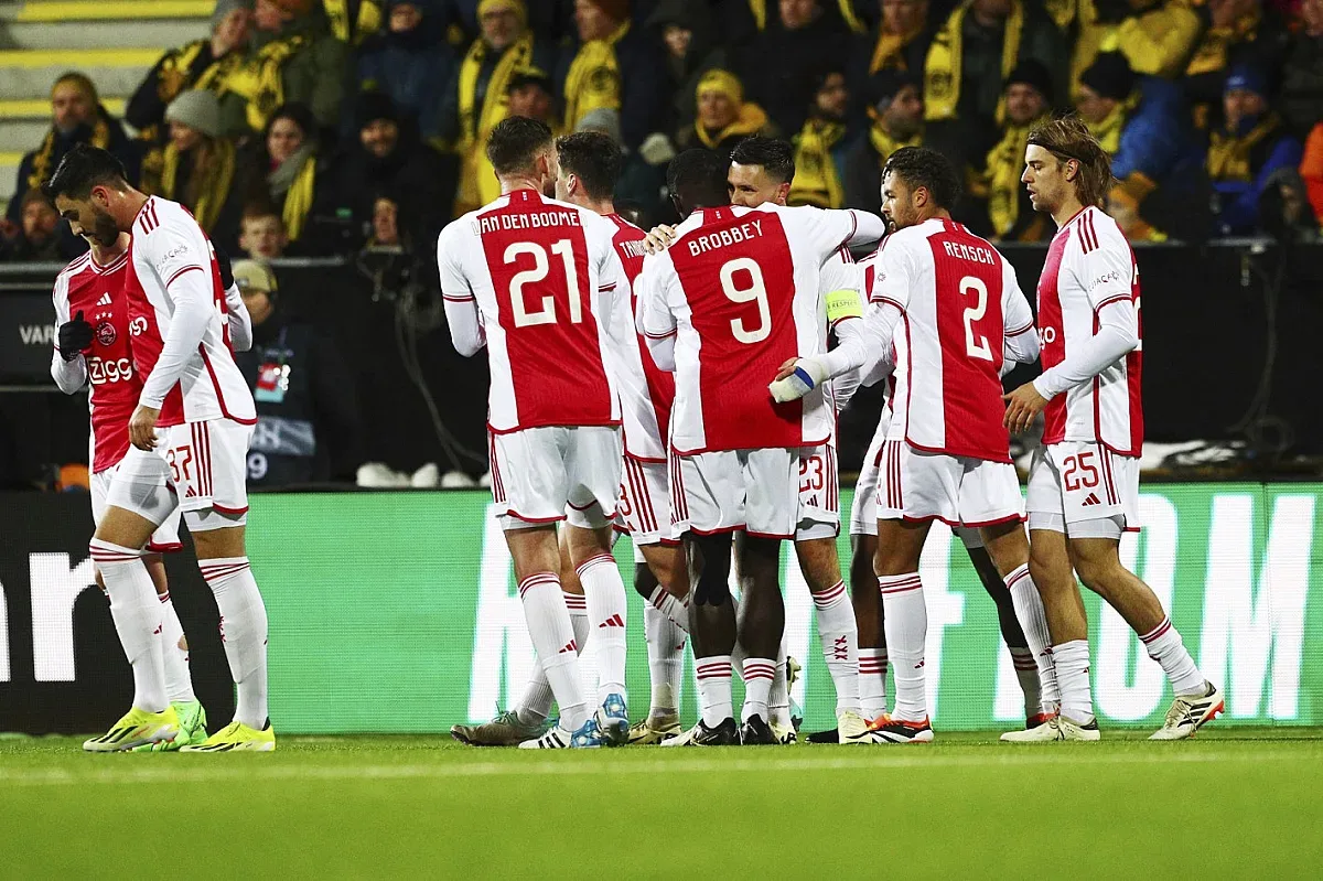 Аякс оцеля след полярния кръг /РЕЗУЛТАТИ/