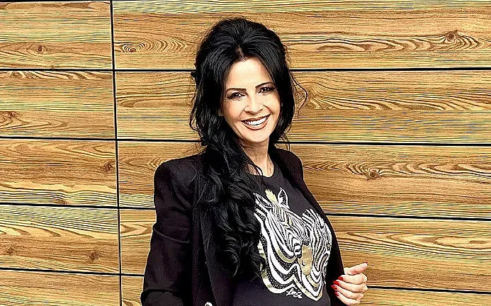 Обичана родна певица на седмото небе! Неописуема радост