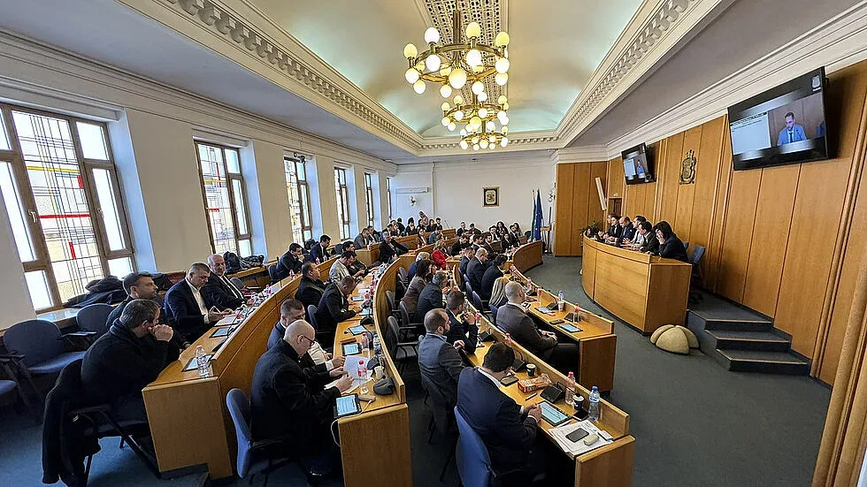 Избраха членове и ръководства на комисиите в СОС