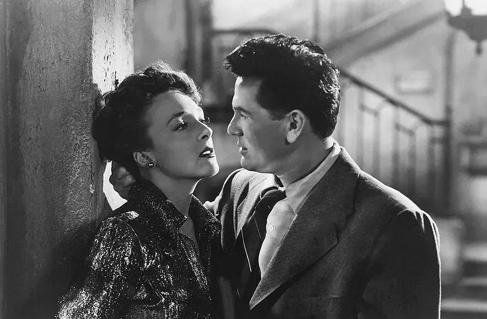 Велика френска кинозвезда почина на 101 години