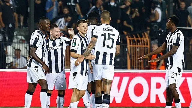 Десподов изпусна дузпа, ПАОК аут от Купата на Гърция