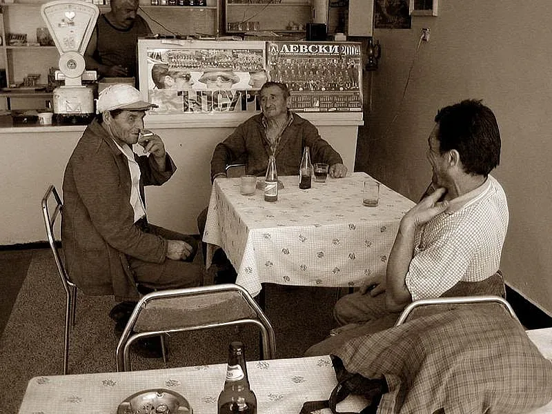 Защо ОФ създаде хоремага - мола на соца