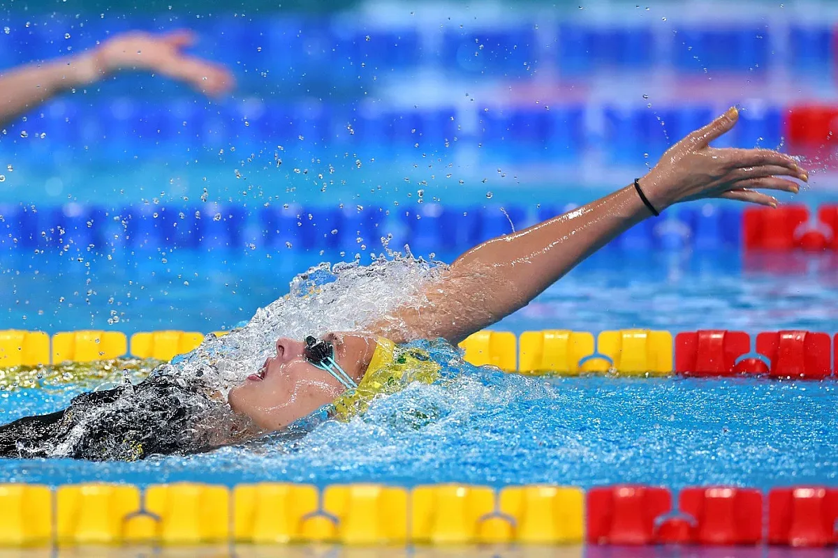 Чудо в плуването! Българка на финал след 33 години