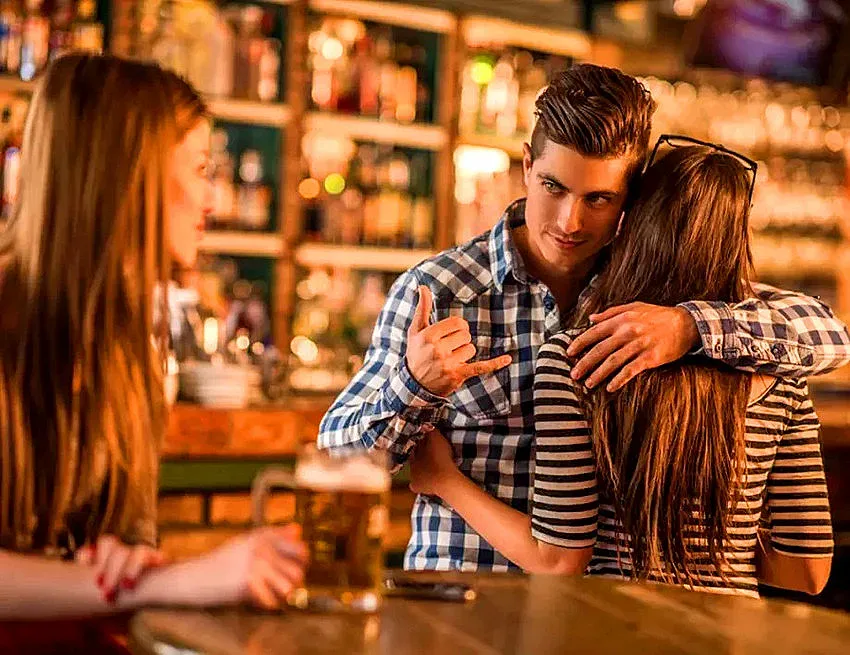 Готови ли сте за отворена връзка? Какво е situationship