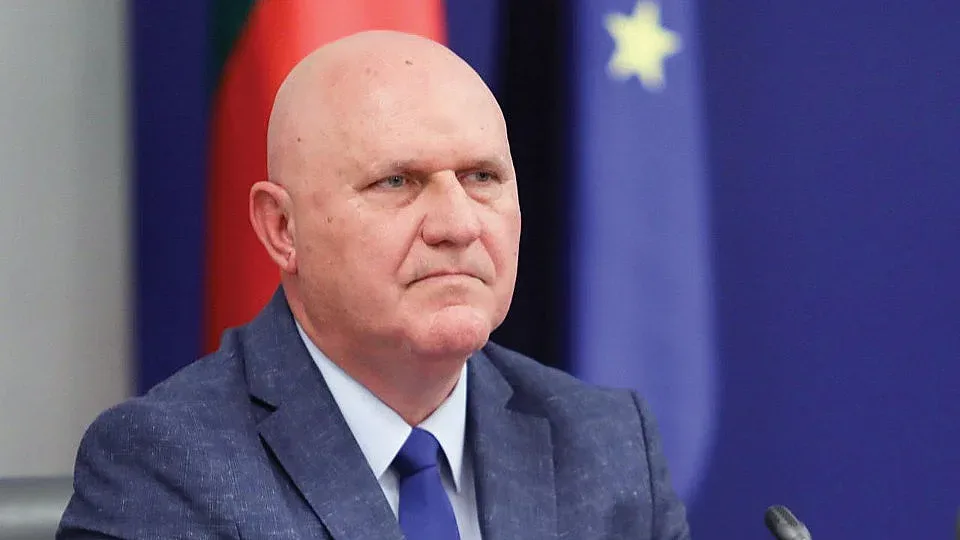 Проф. Галин Цоков: Безработицата сред висшистите у нас е под 2%