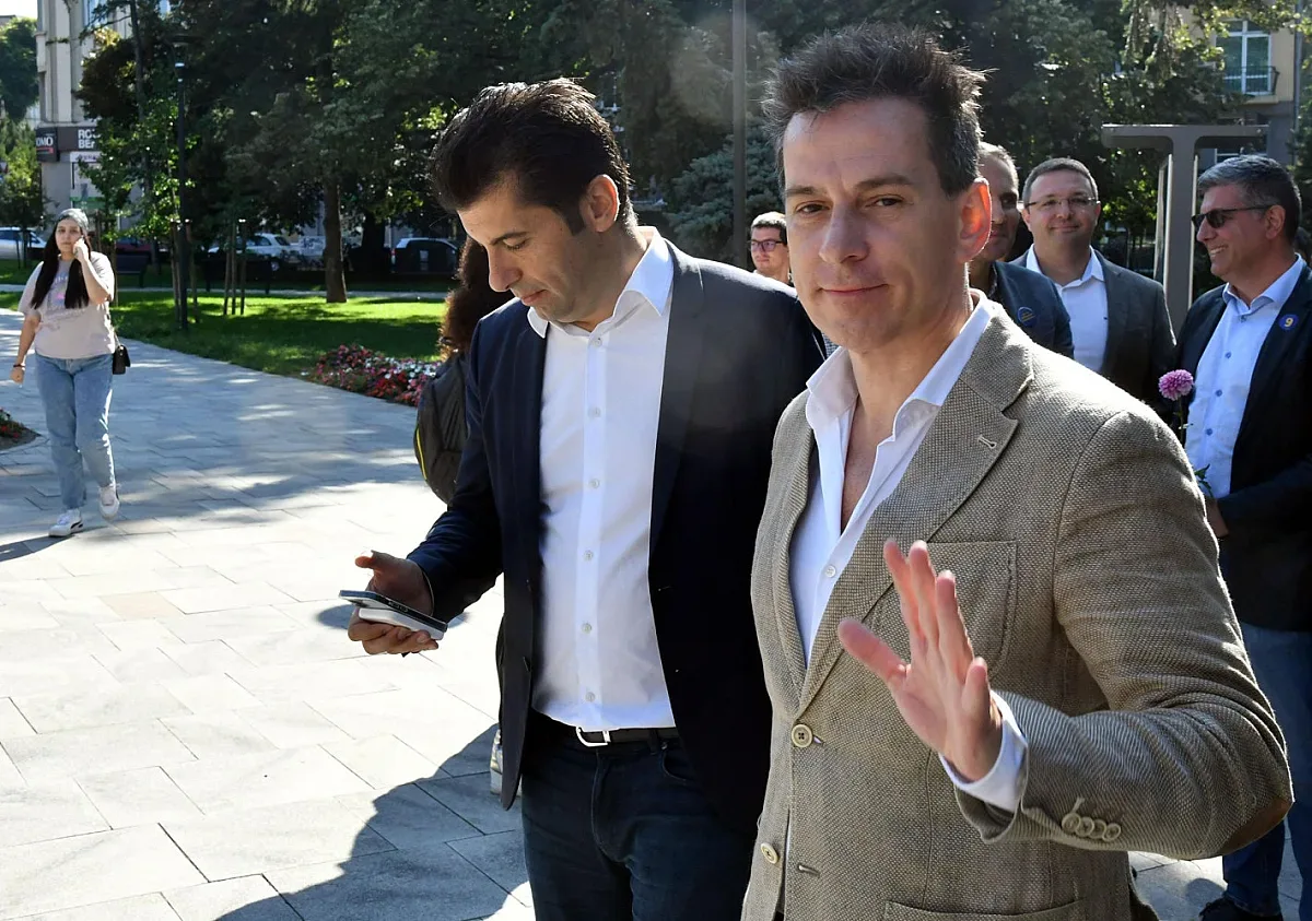 Държавата се найозира