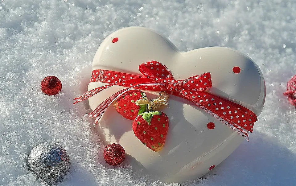 Троен празник днес! Свети Валентин печели първенството