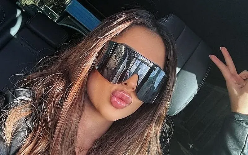 5000 лева вадят Мис Силикон от ареста