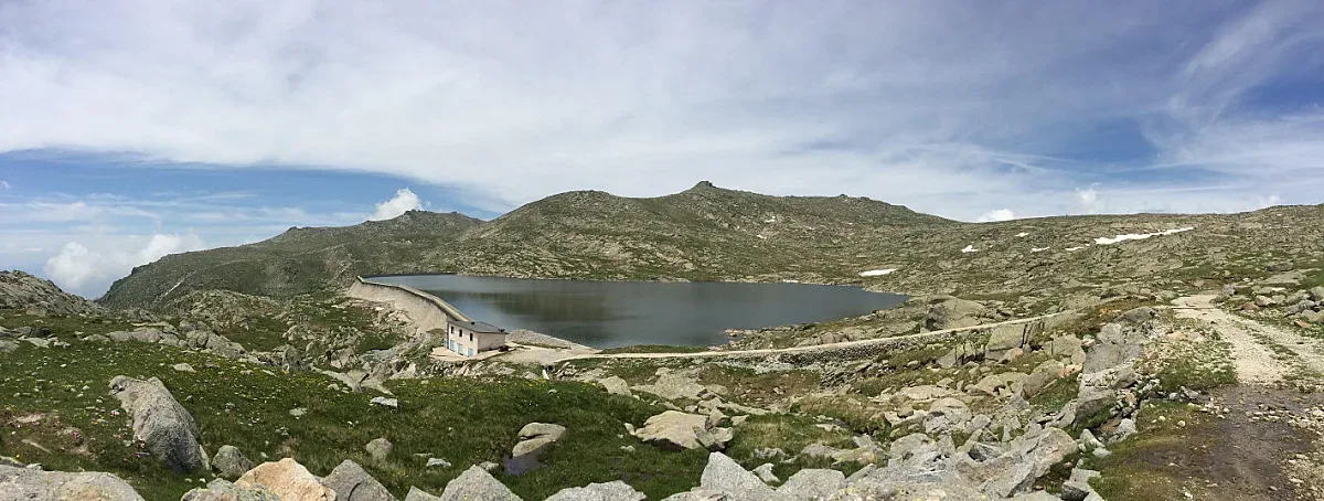 Най-високо разположеният язовир на Балканите се намира у нас. Ще го познаете ли