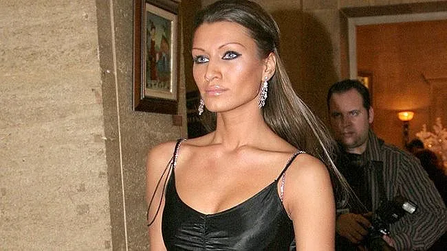 Обраха Мисис България! На кого каза да гори в ада