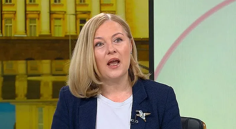 Правят комисия в парламента за далаверите на Нотариуса. Кое е най-важното