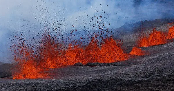Ужас в Исландия. Вулкан нанесе страшни поражения