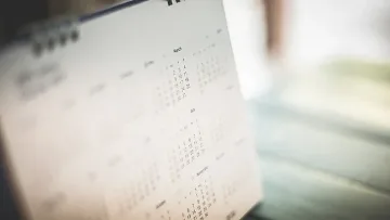 Защо цели 10 дни са изтрити от календарите ни?