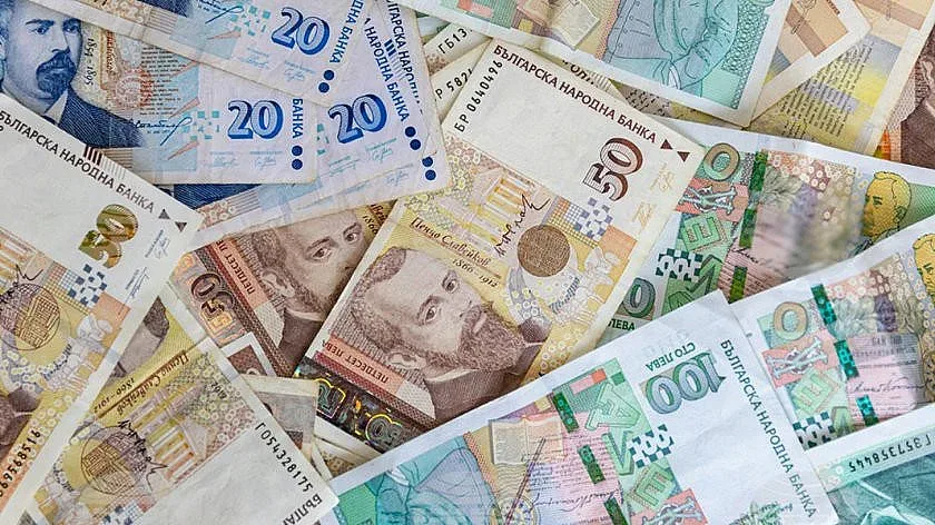 Пари като вестници! Всеки ден нов милионер