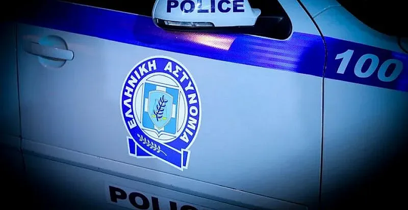 Шок в Гърция! Взривиха бомба пред министерство в Атина