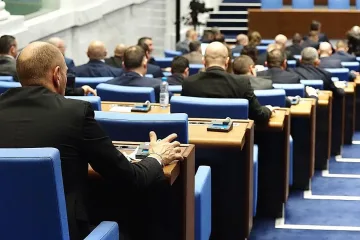 Обрат! Депутатите възстановиха Пленума на ВСС
