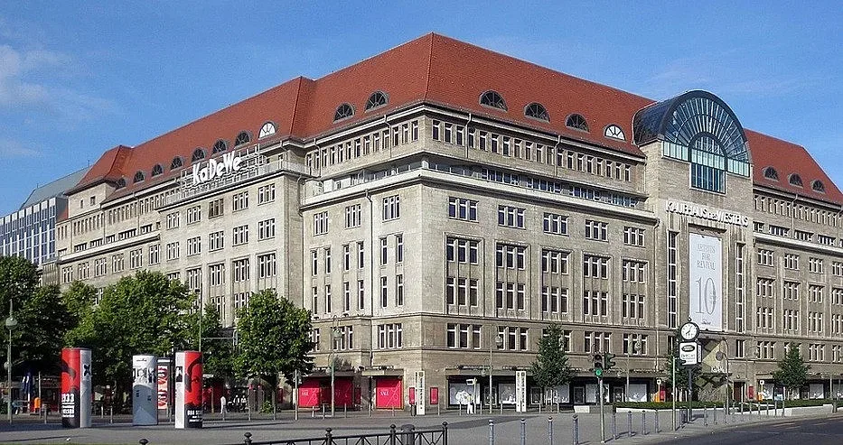 Фалира легендарен магазин! Преживял е две световни войни