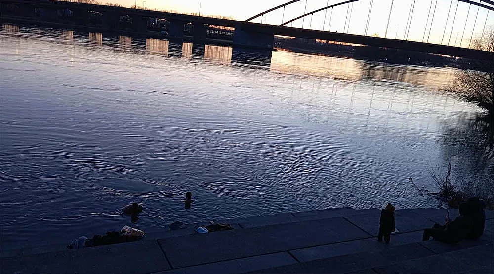 Наш гурбетчия видя и се изуми! Кой може да направи това?