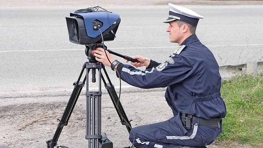 За всички шофьори! МВР закупува нов вид камери