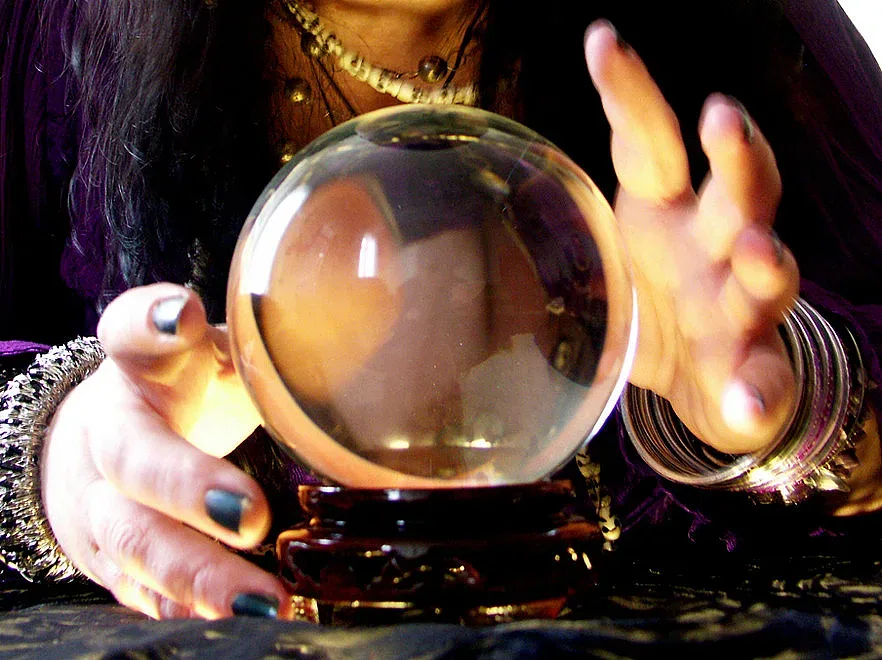 Жена дала 90 000 лв. на мнима ходжа за разваляне на родово проклятие