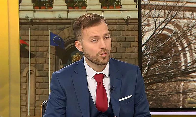 Депутат от Промяната посочи кой ще взема решенията при ротацията