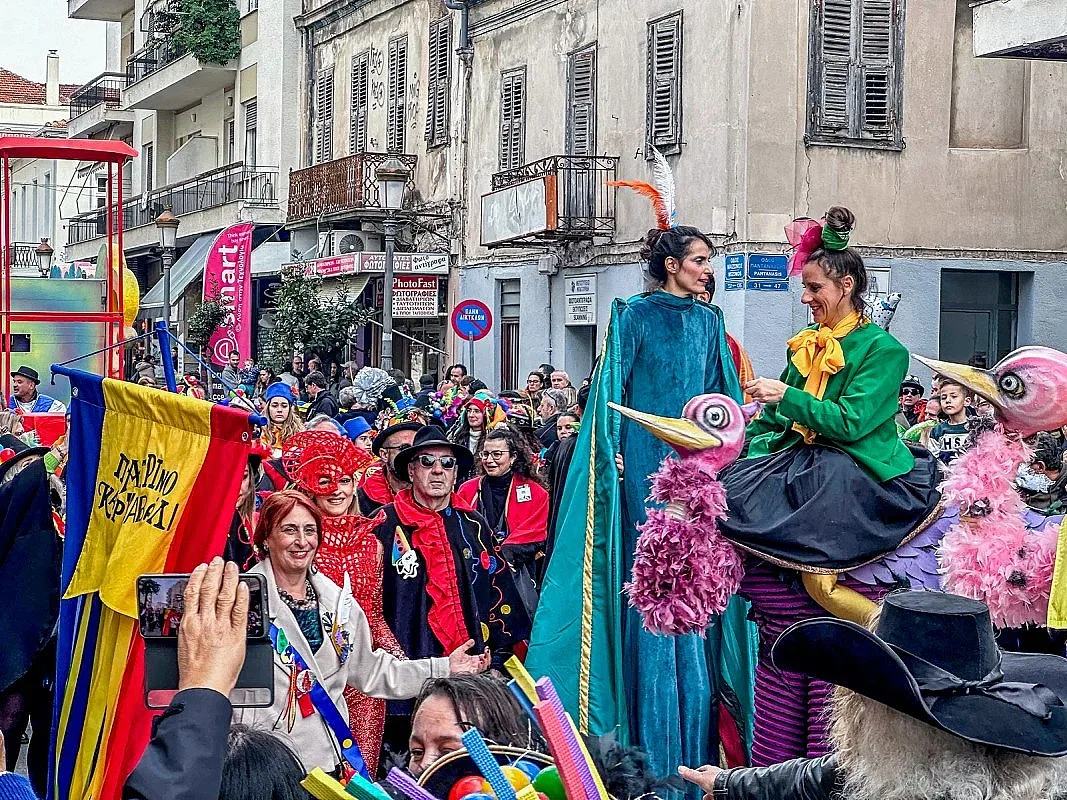 Грандиозно тържество в Гърция