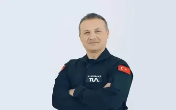 Обрат с първия турски астронавт