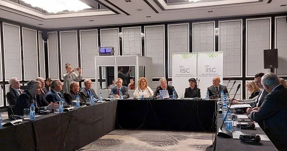 Румен Петков разкри истински ужас в гимназиите. Засяга всички родители