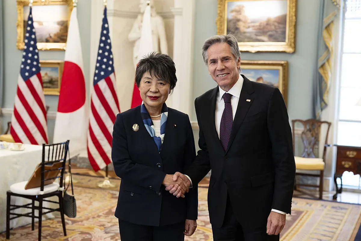 Блинкън с ключови срещи с китайски и японски дипломати