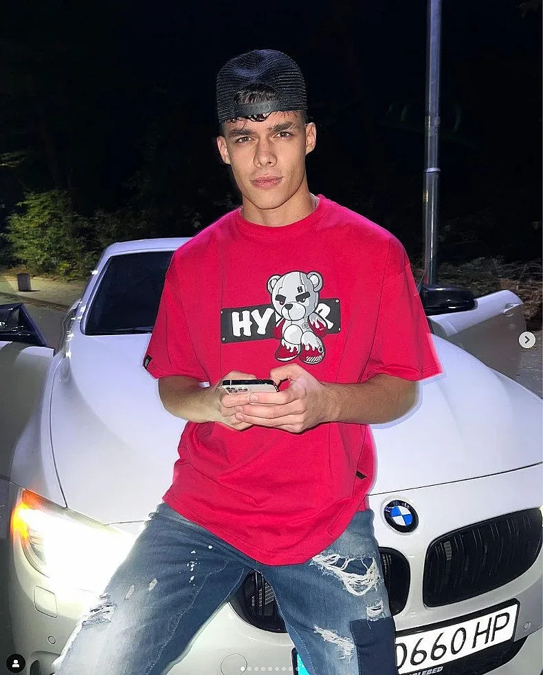 Миска се залюби с пловдивски богаташ (снимки)