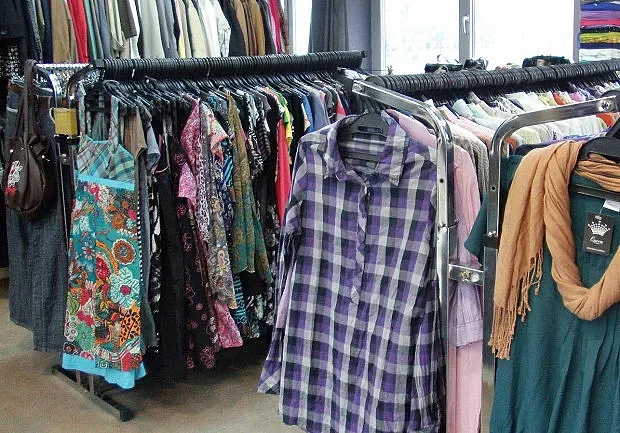 Проблем. Фалират легендарни магазини у нас