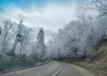 Студ скова България, но има и добри новини за времето