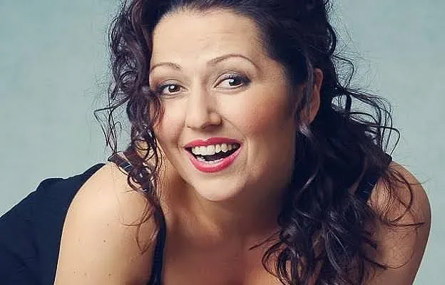 Милица Гладнишка тръгва от пееща сервитьорка